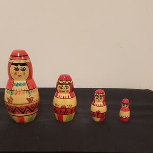 Russian Wood Nesting Dolls Set